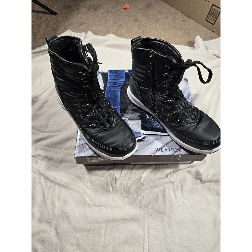 sz 10M - Weatherproof Womens Alexa 1132649 Black Round Toe Lace Up Ankle Boots